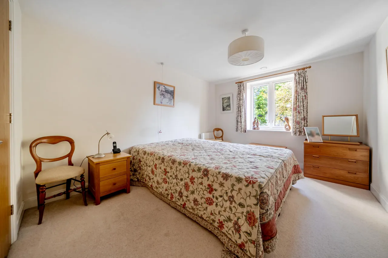Bath Road, Devizes, SN10, photo 12