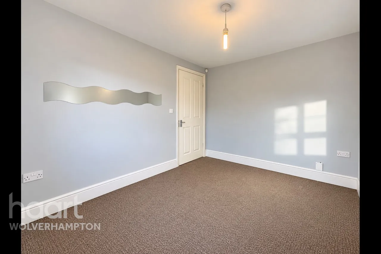 Bilston, WV14, photo 5