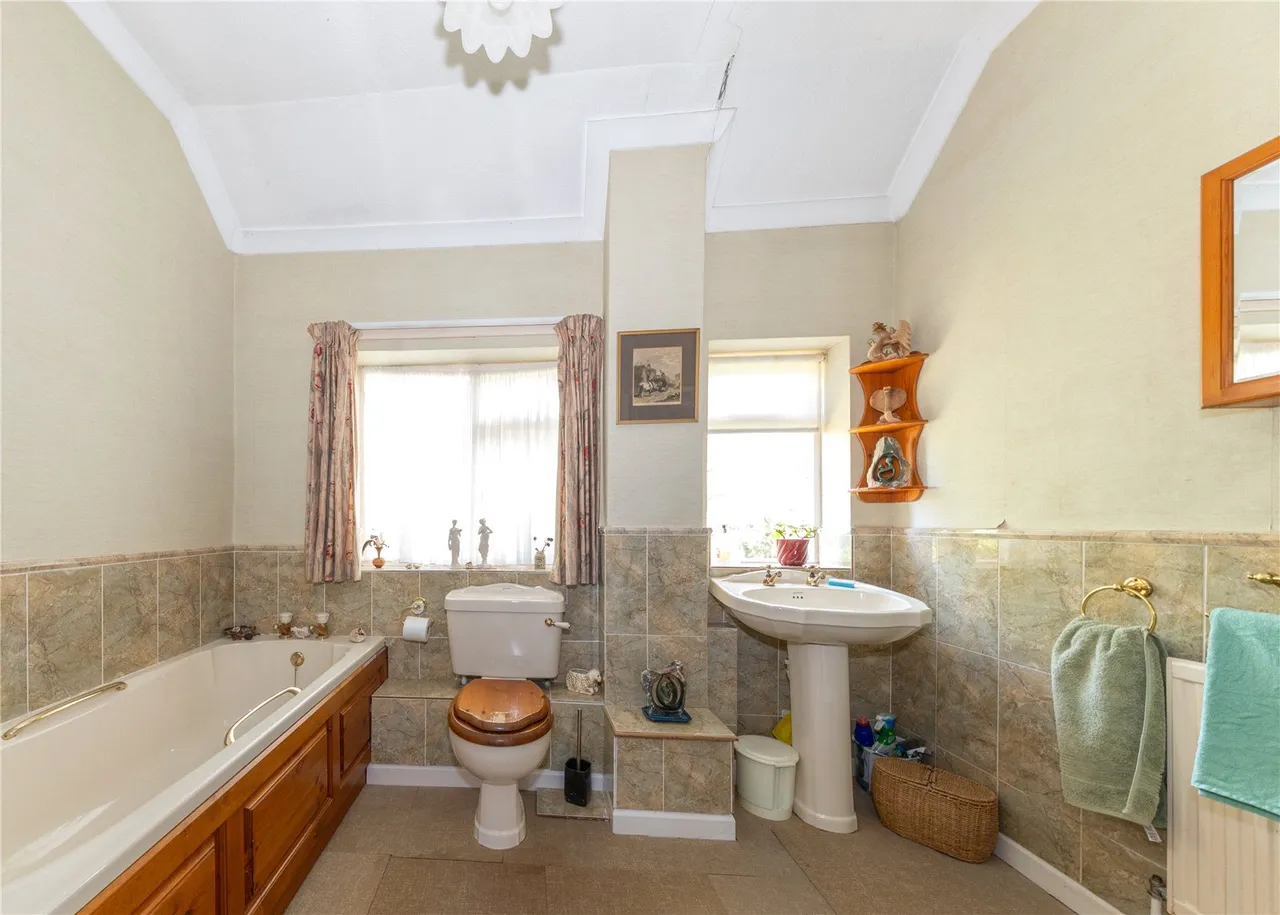 Newport Pagnell, Buckinghamshire, photo 20
