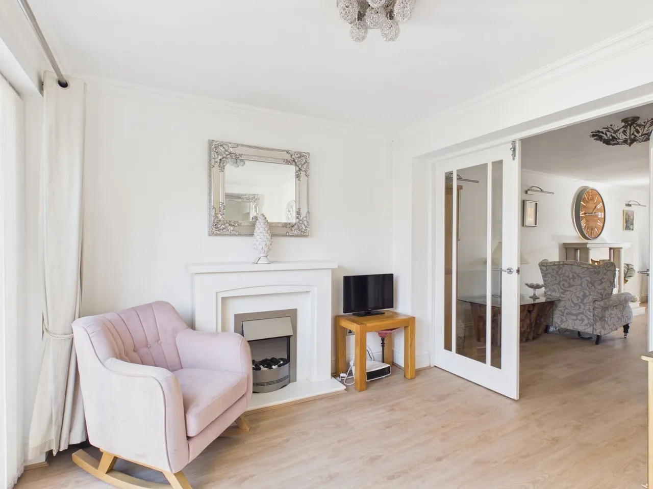Reid Close, Denton, M34, photo 11