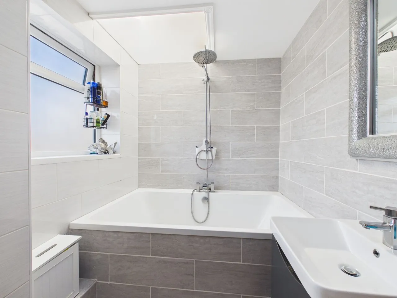 Reid Close, Denton, M34, photo 32