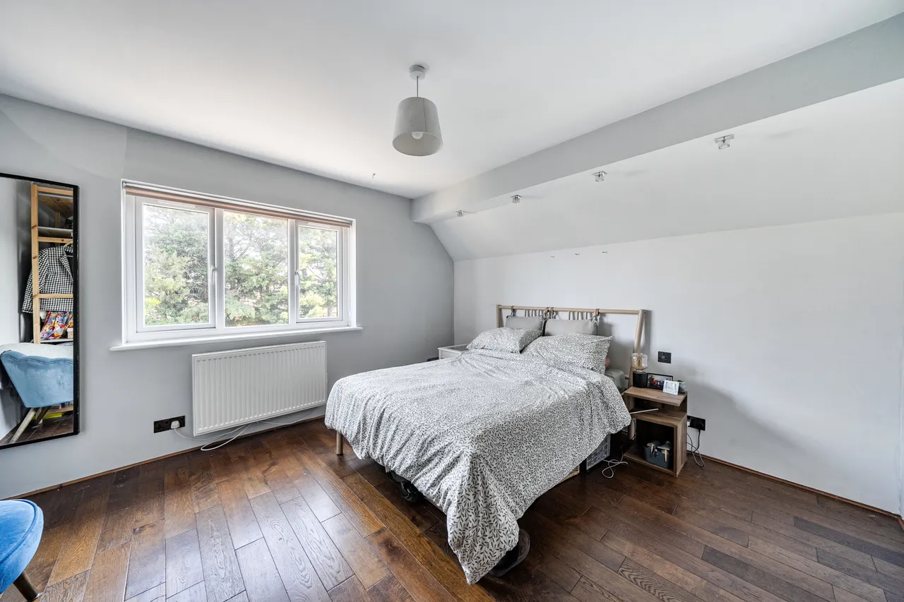 8 Pavilion Court, 54b Longthornton Road, London, photo 6