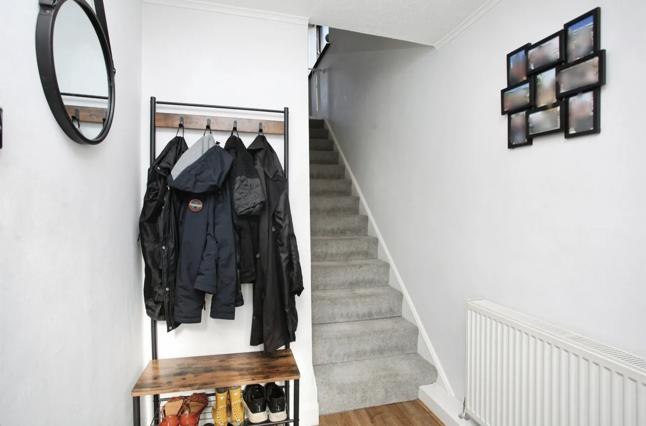 Holme Close, Rugby, CV21, photo 2