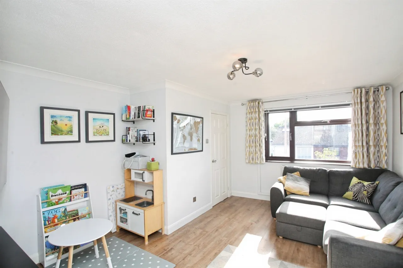 Holme Close, Rugby, CV21, photo 5