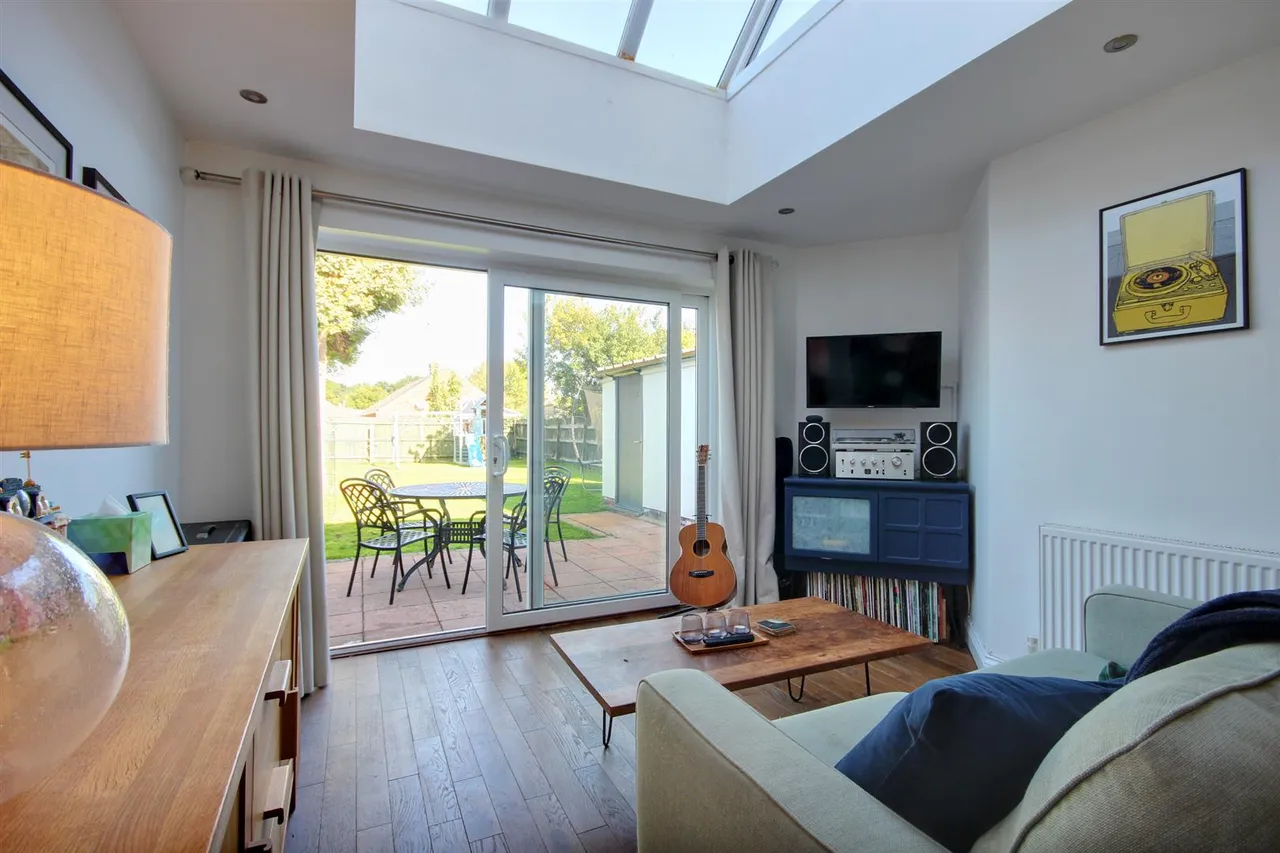 Copandale Road, Beverley, photo 6