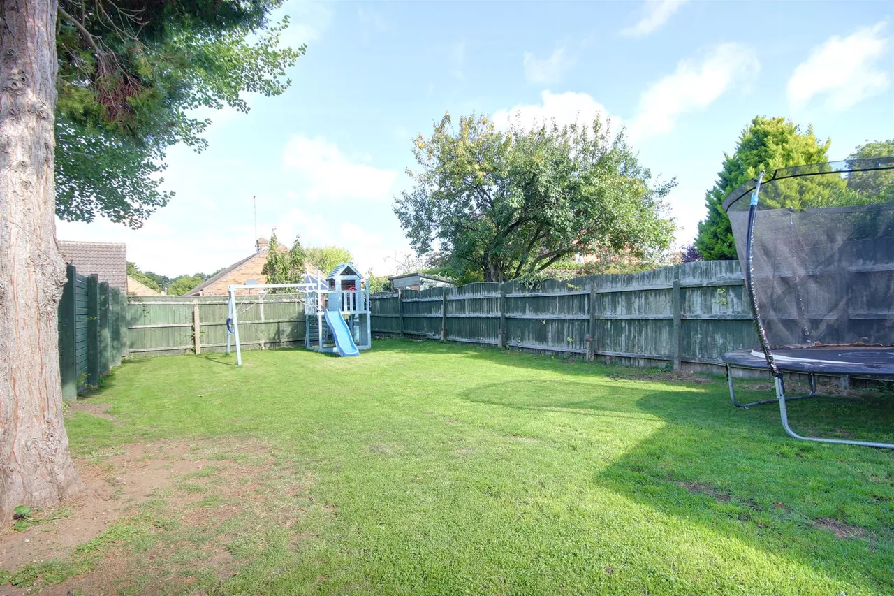 Copandale Road, Beverley, photo 16