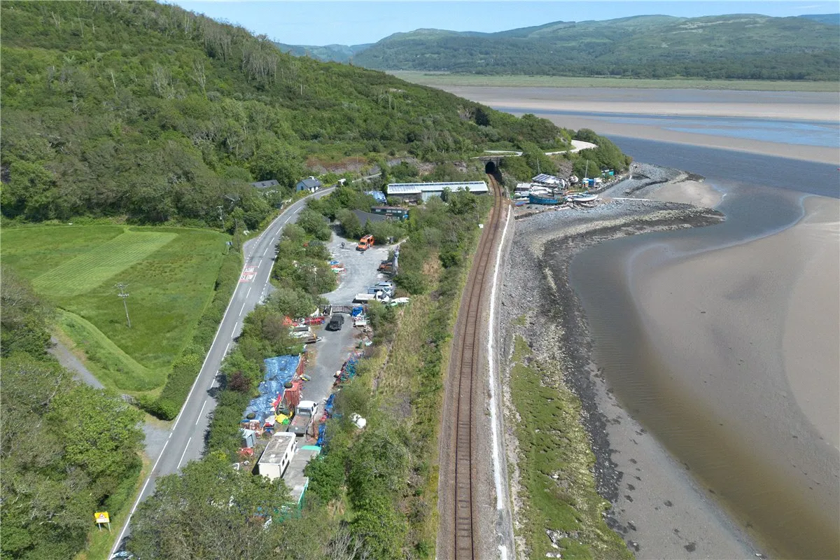 Frongoch Boatyard, Aberdyfi, LL35, photo 50