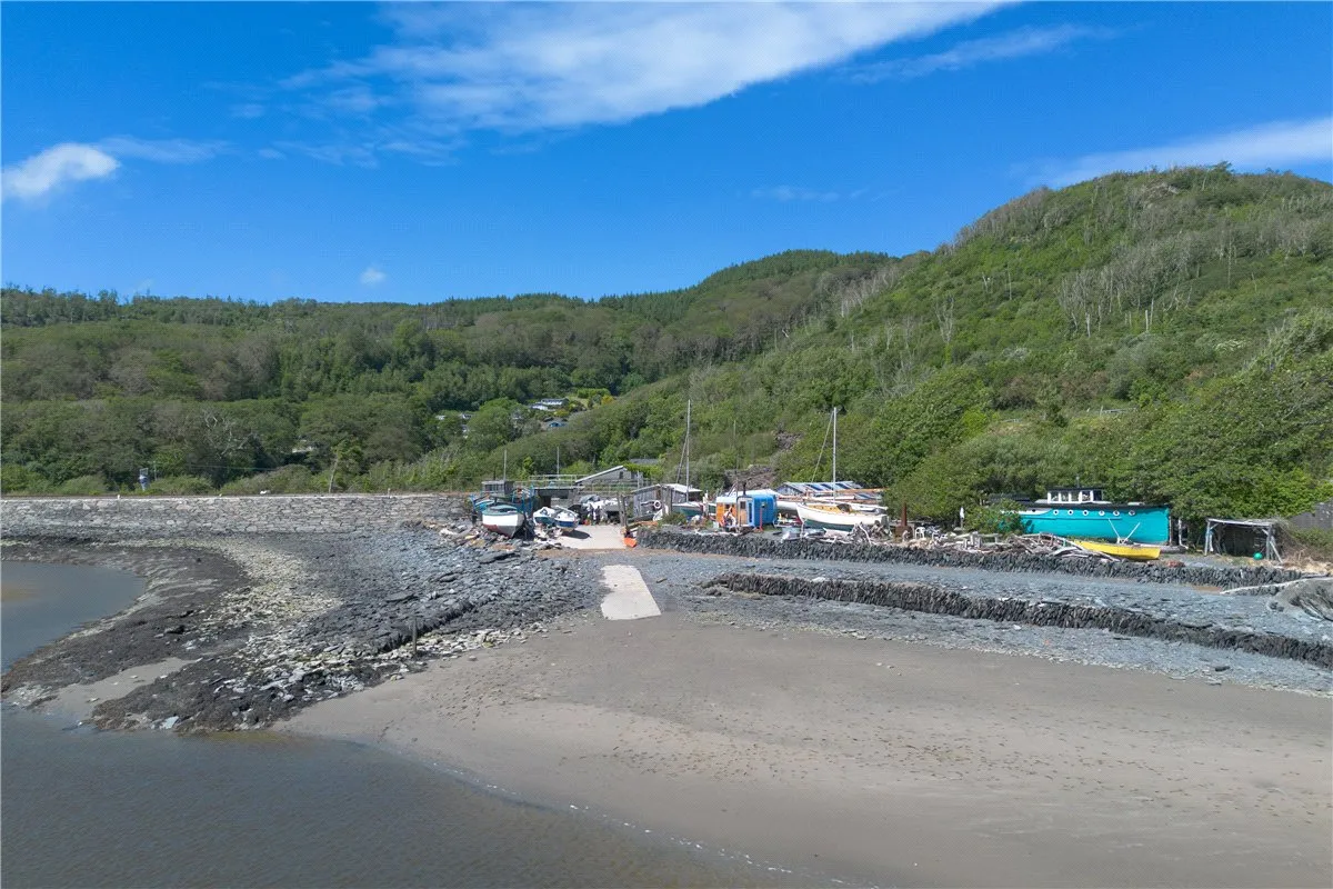 Frongoch Boatyard, Aberdyfi, LL35, photo 2