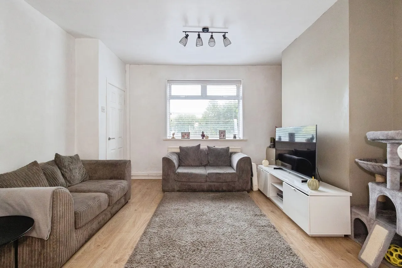 Sandy Lane, Dukinfield, SK16, photo 2