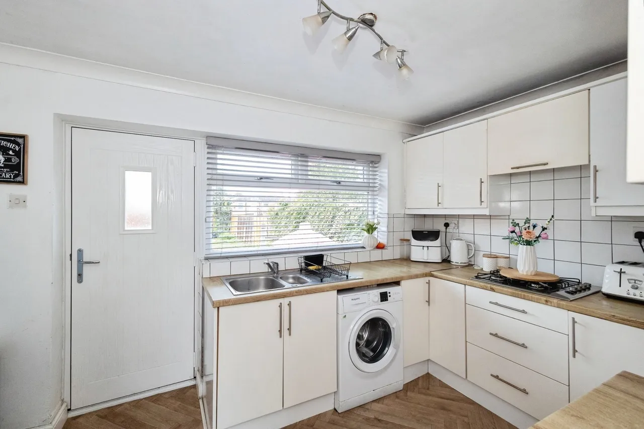 Sandy Lane, Dukinfield, SK16, photo 9