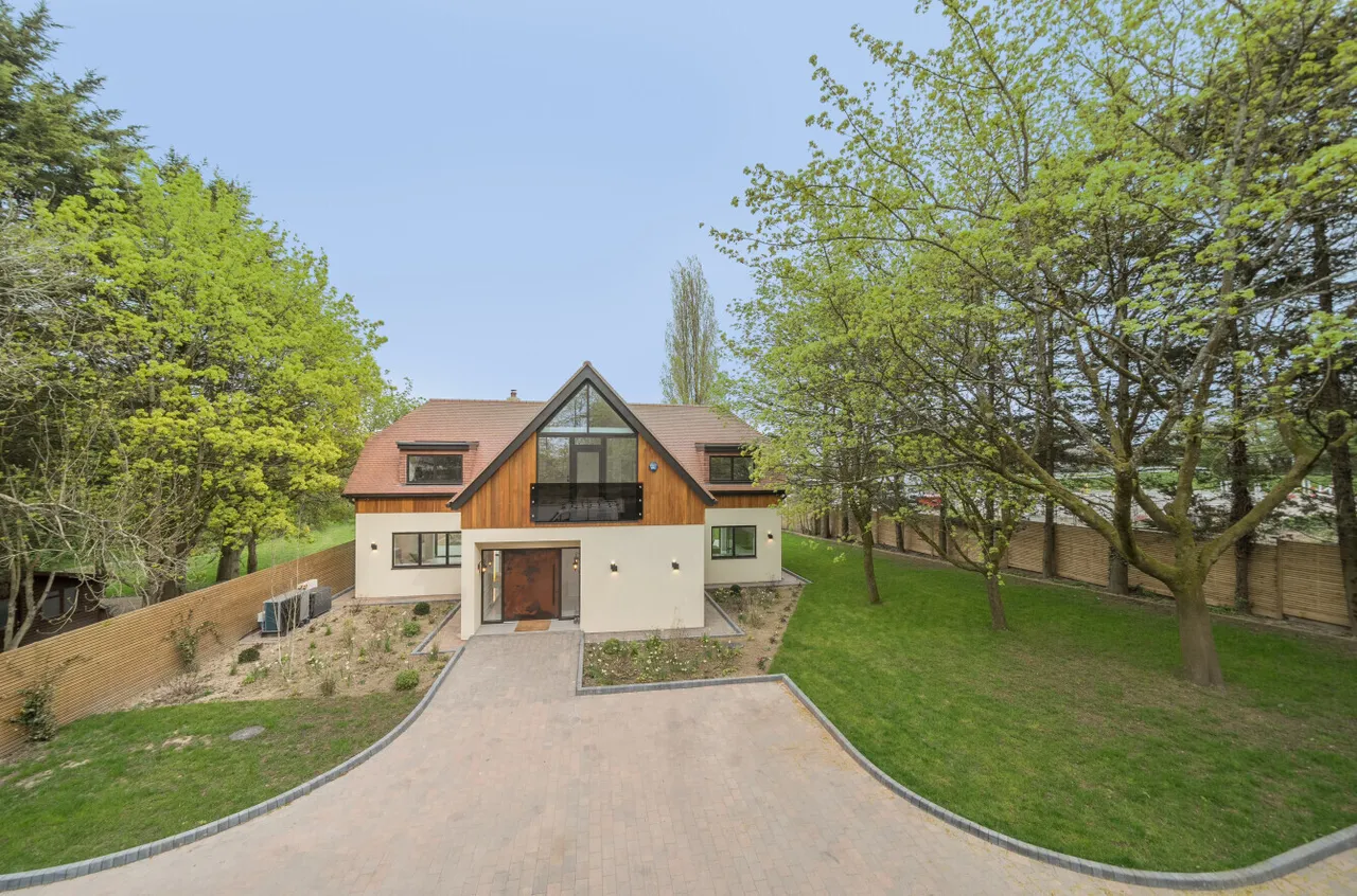Astible Mansion Brockley Hill, Stanmo, HA7, photo 3