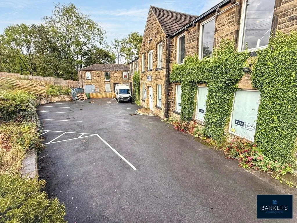 Bradford Road, Gomersal BD19 4AZ, photo 4