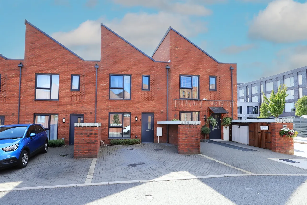 2 bed house for sale, Tramway Drive, All Saints, WV2