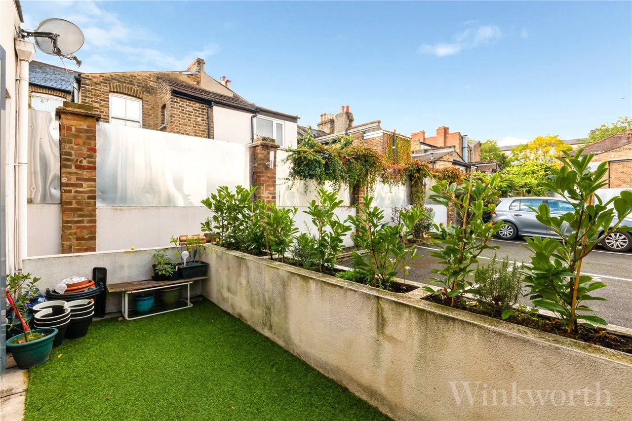 Furley Road, London, SE15, photo 2
