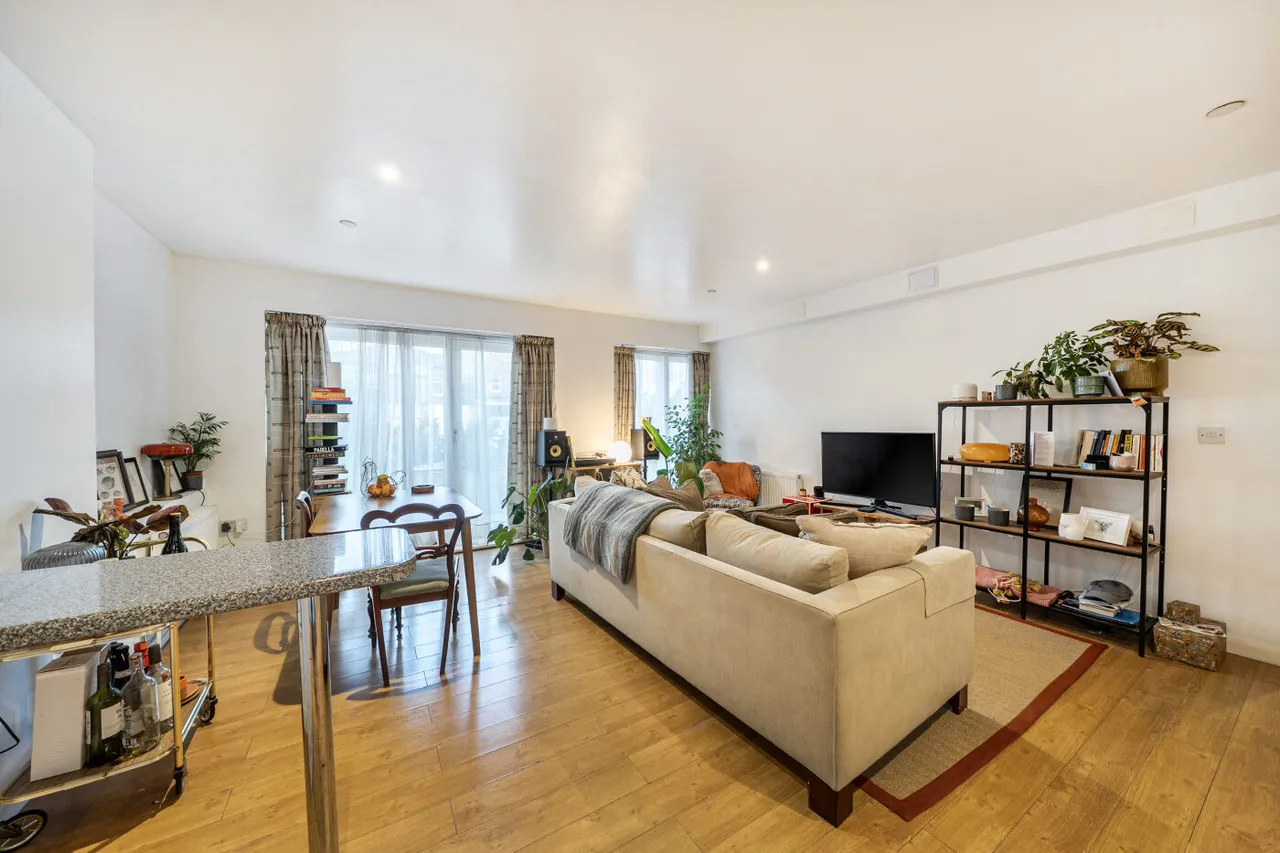 Furley Road, London, SE15, photo 17