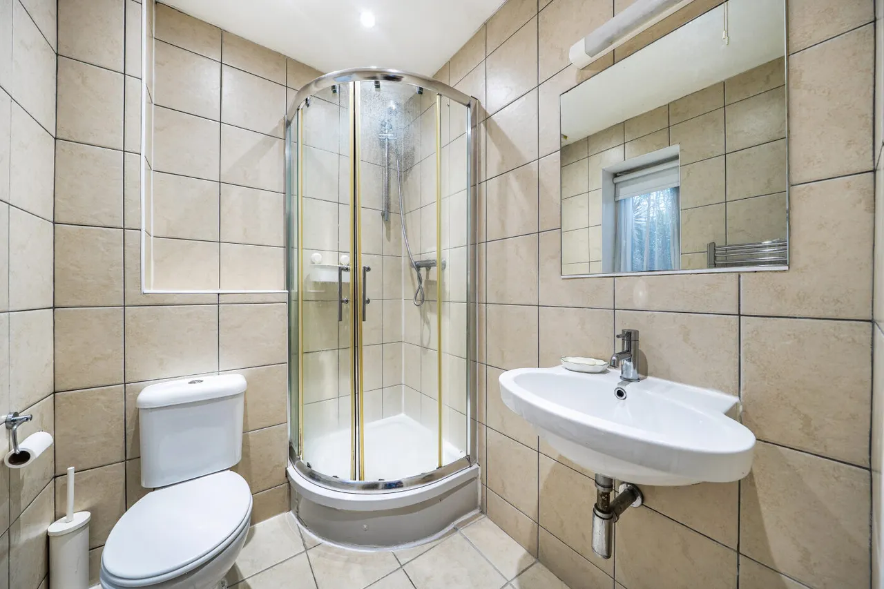 Furley Road, London, SE15, photo 13