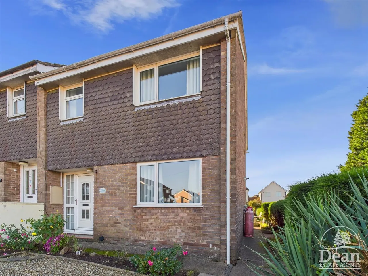 4 bed house for sale — York Road, Cinderford