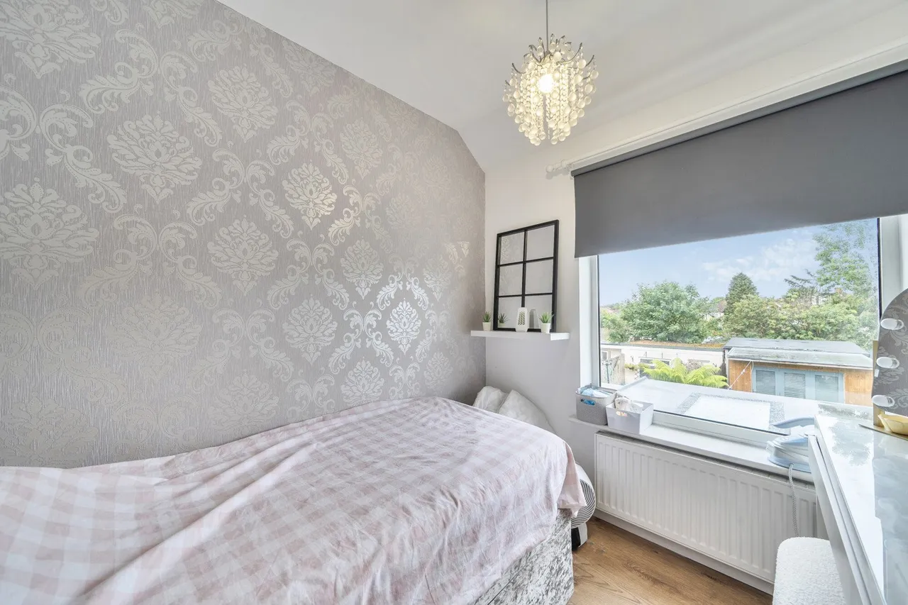 Harcourt Avenue, DA15, photo 8
