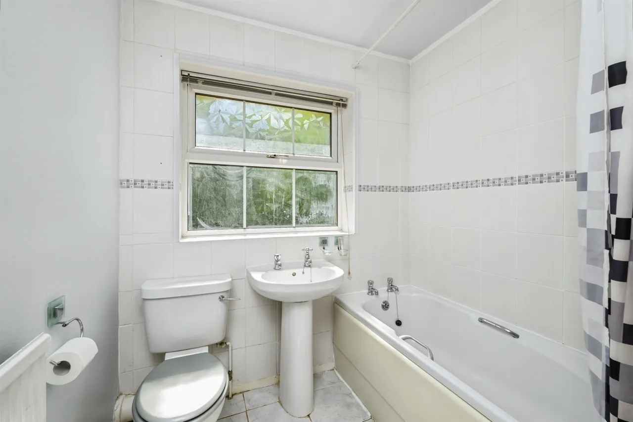 Weatherthorn PETERBOROUGH, PE2, photo 13