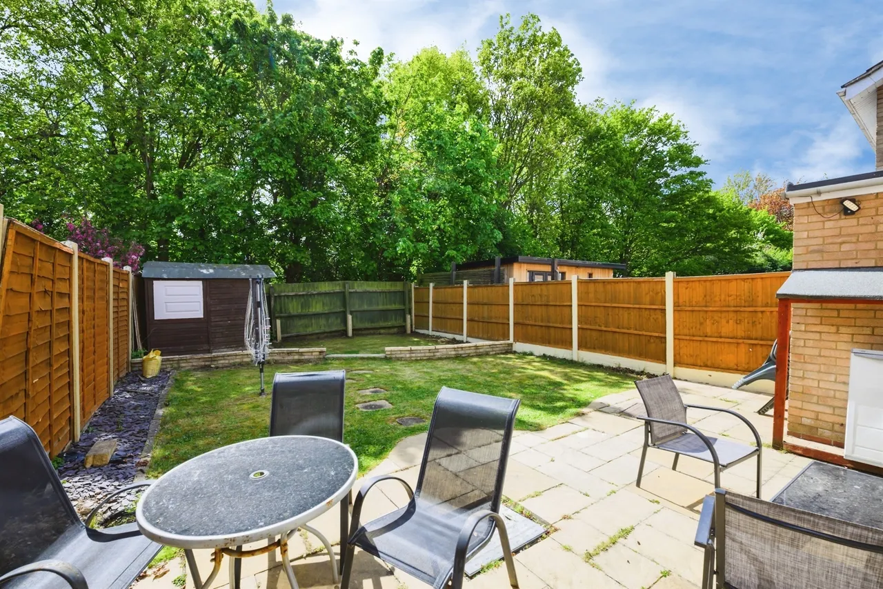 Weatherthorn PETERBOROUGH, PE2, photo 2