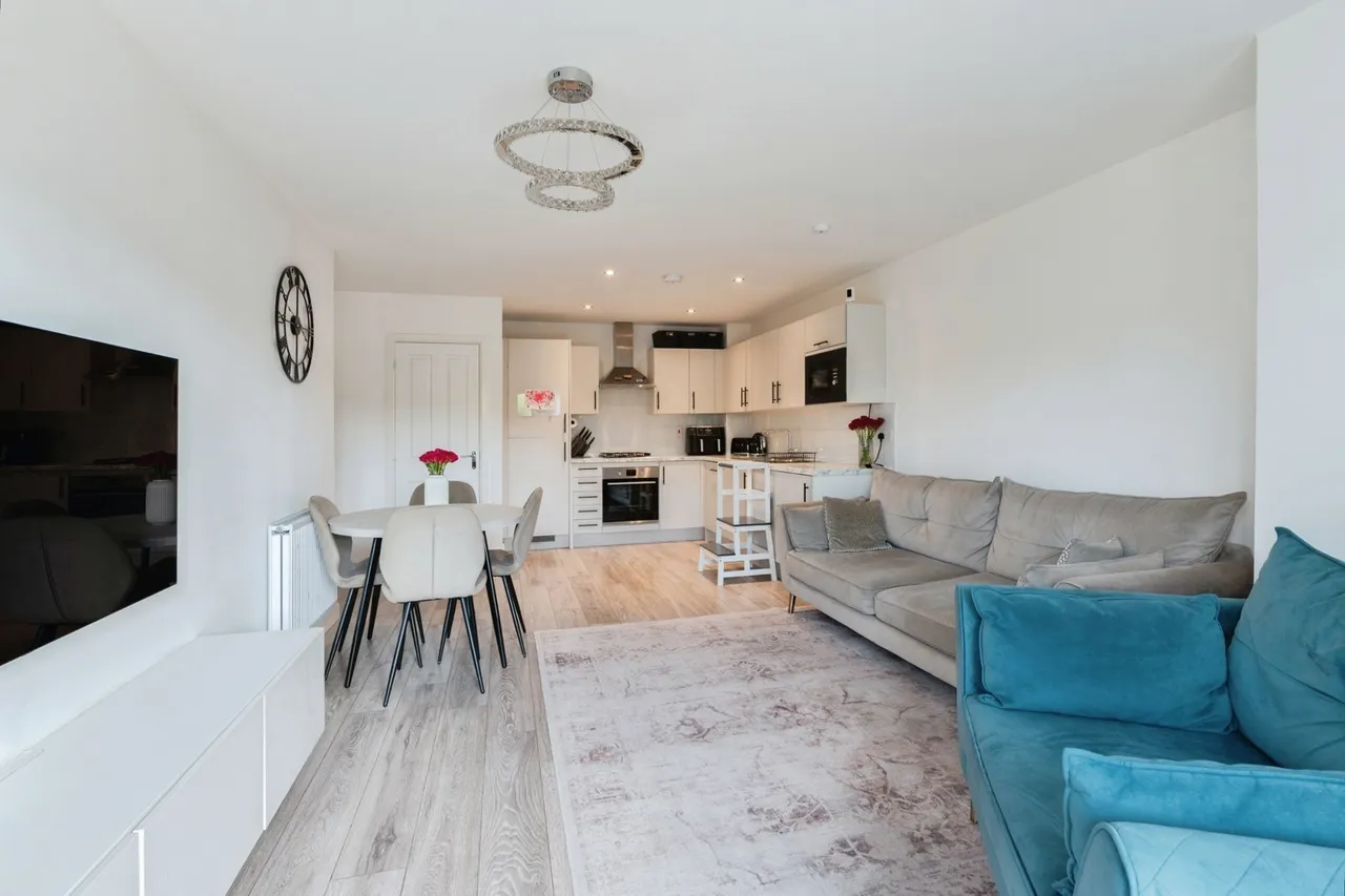 Heriot Road, RAINHAM, Essex, RM13, photo 10