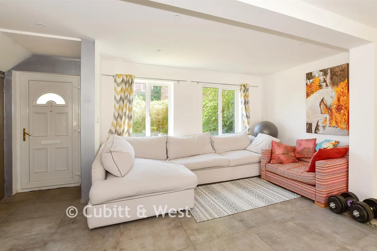 The Spinney, Pulborough, RH20, photo 4