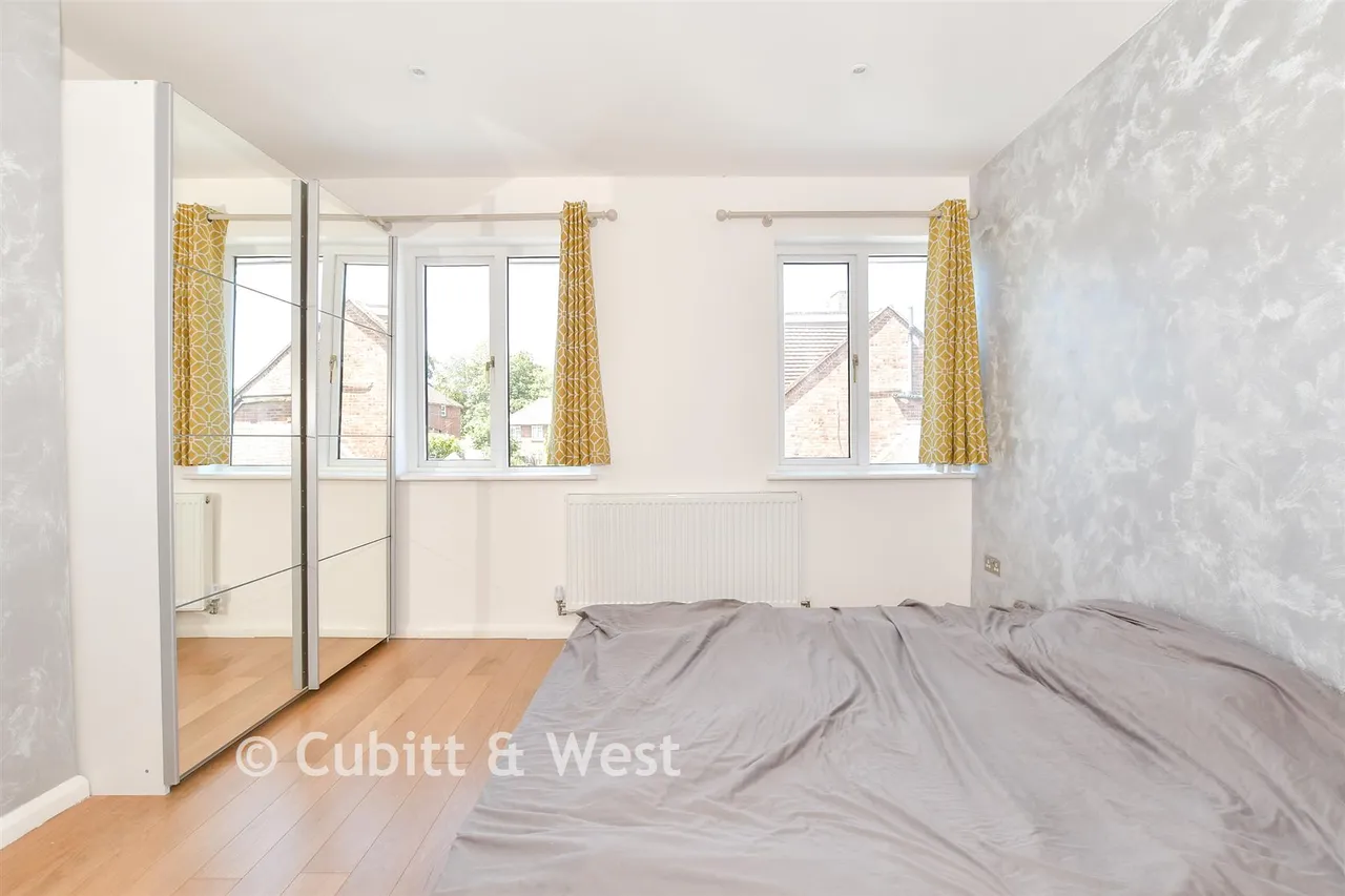 The Spinney, Pulborough, RH20, photo 8
