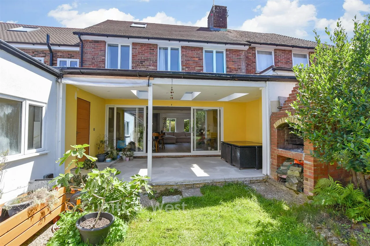 The Spinney, Pulborough, RH20, photo 15