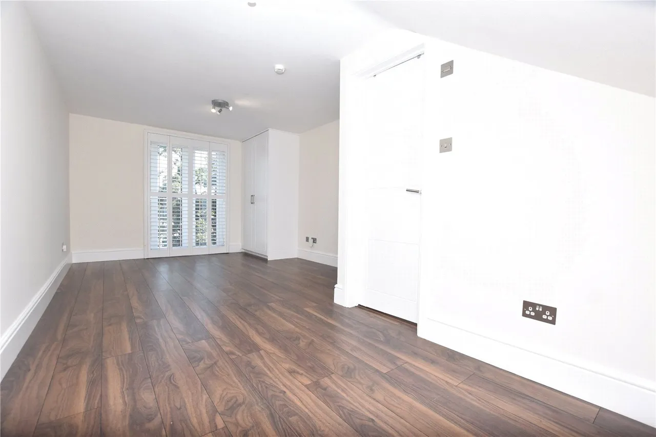 Cumberland Road, London, SE25, photo 2