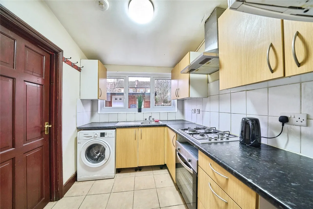 Moyers Road, London, E10, photo 6