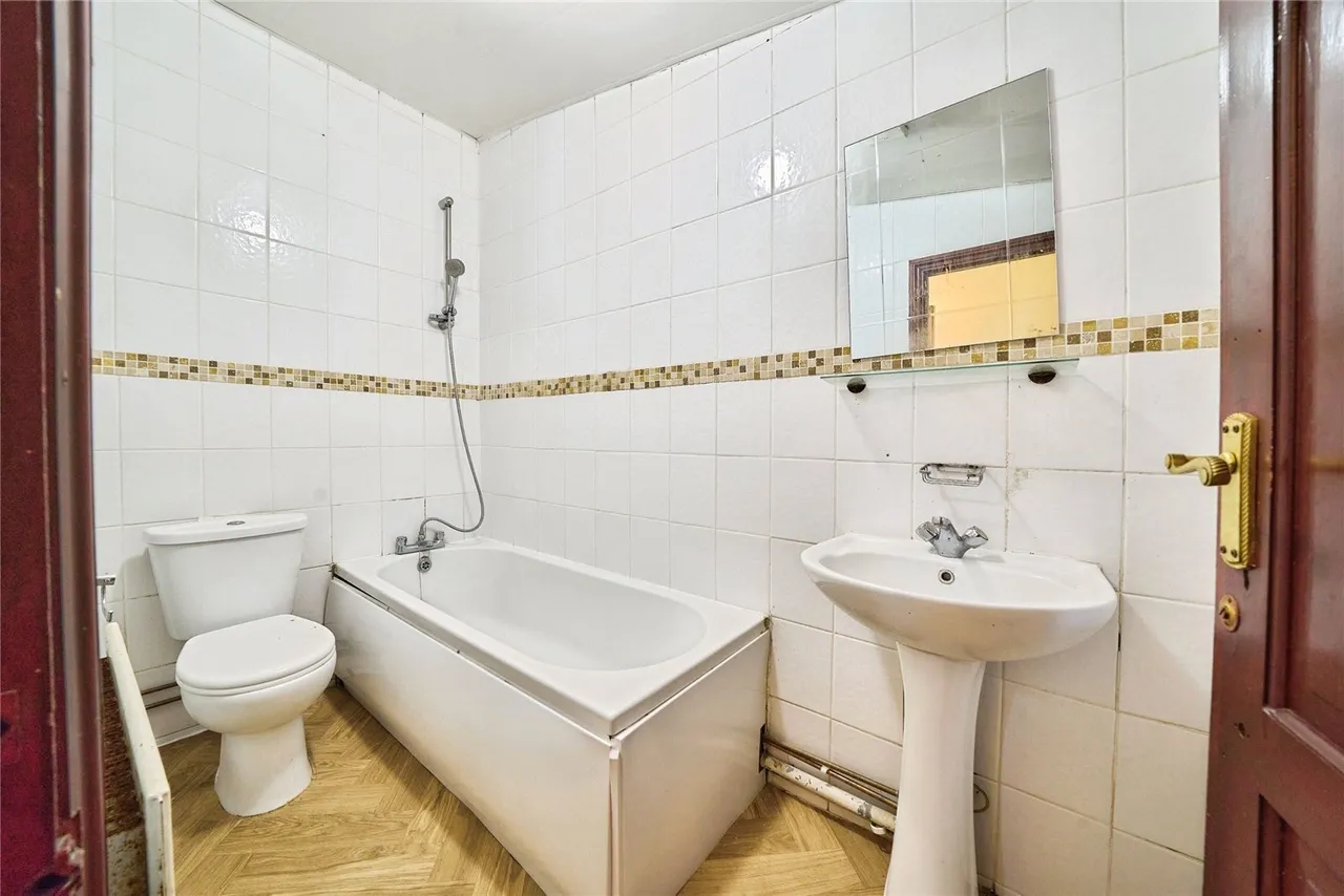 Moyers Road, London, E10, photo 8