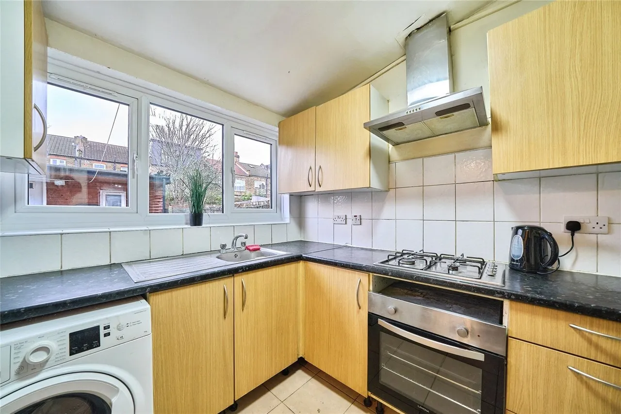 Moyers Road, London, E10, photo 5