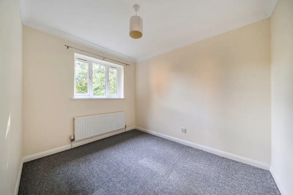 Rillington Gardens, Emerson Valley, Milton Keynes, Buckinghamshire, MK4 2EB, photo 10