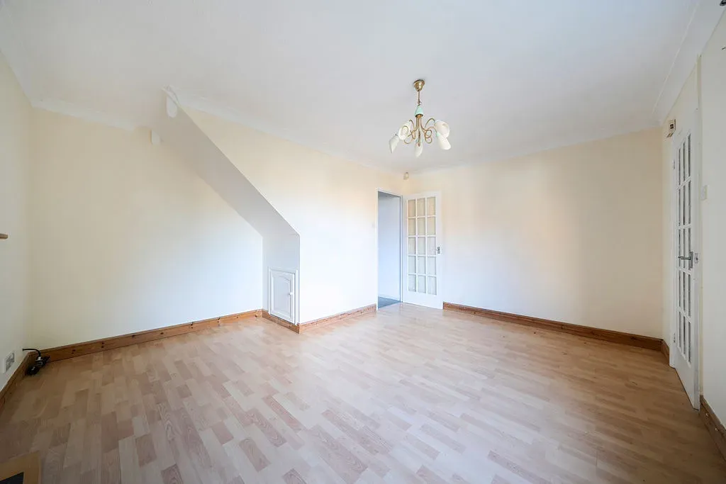 Rillington Gardens, Emerson Valley, Milton Keynes, Buckinghamshire, MK4 2EB, photo 9