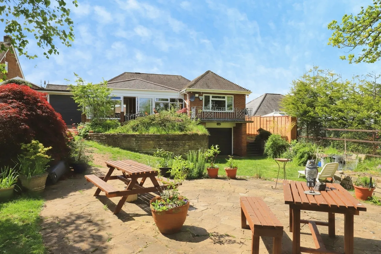 St. Johns Avenue, Kidderminster, DY11, photo 17