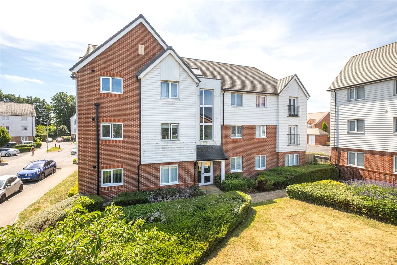 Vellum Drive, Sittingbourne, ME10, photo 15
