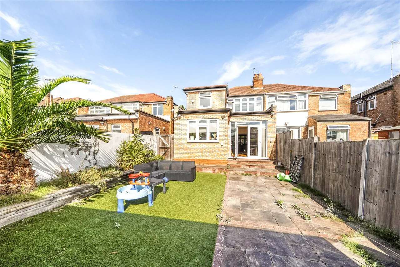 Culver Grove, Stanmore, HA7, photo 15