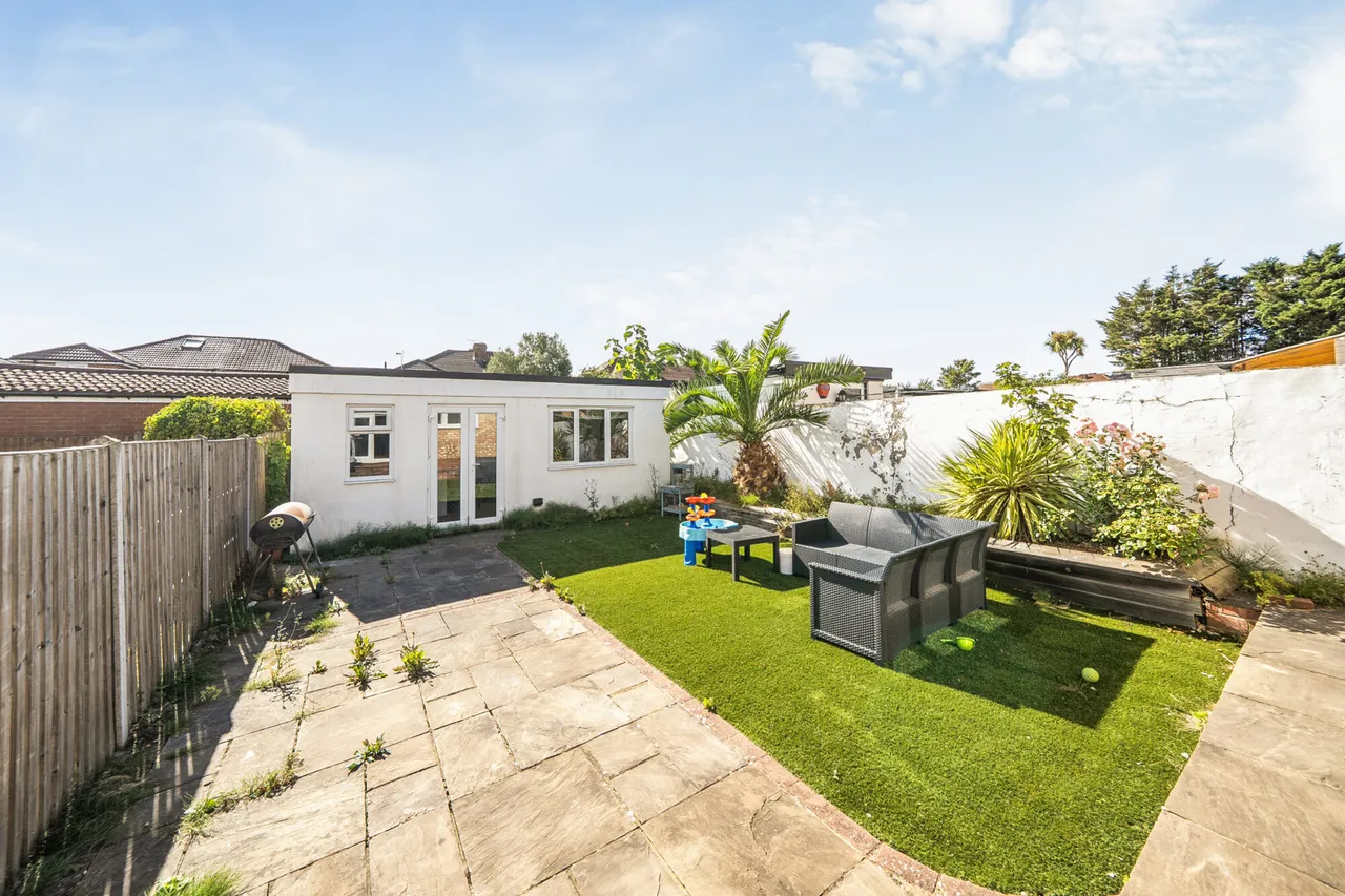 Culver Grove, Stanmore, HA7, photo 5