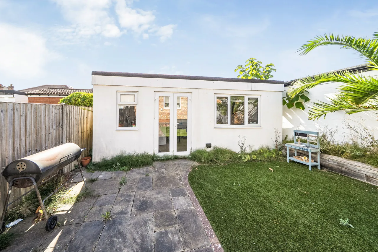 Culver Grove, Stanmore, HA7, photo 16