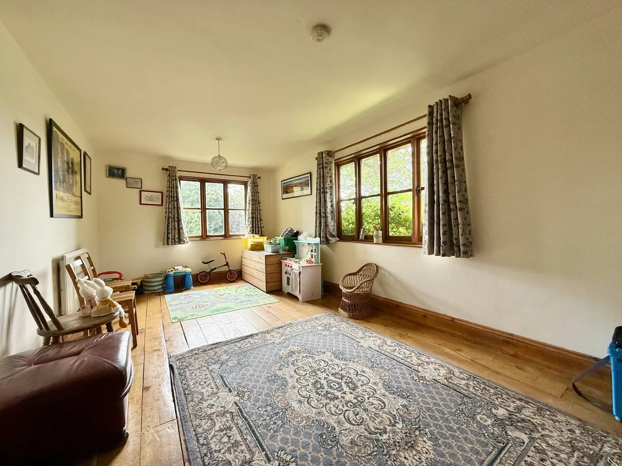 Gloucester Road, Upleadon, photo 12