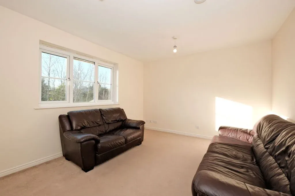 Scotsmill Court, Blackburn, AB21, photo 4