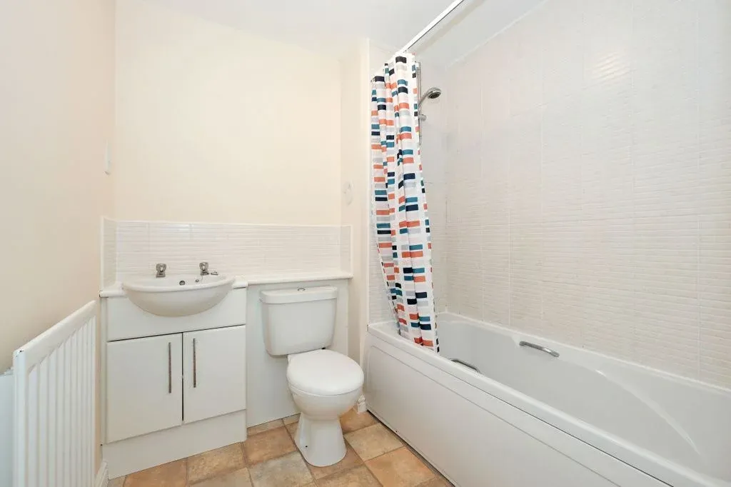 Scotsmill Court, Blackburn, AB21, photo 7