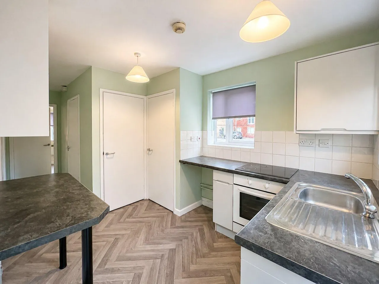 Langdale Grove, Corby, NN17, photo 4