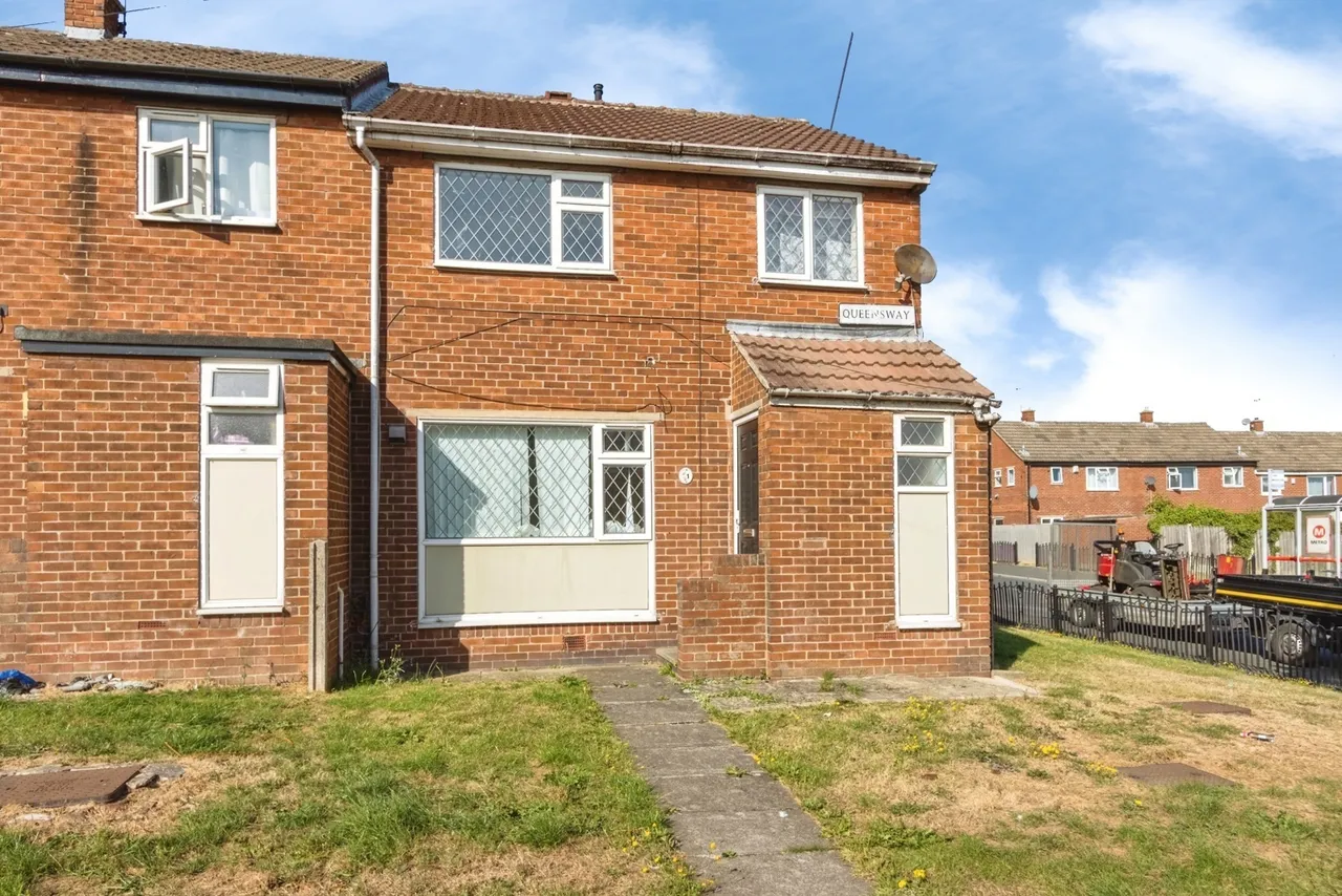 3 bed house for sale — Queensway, Normanton, West Yorkshire, WF6