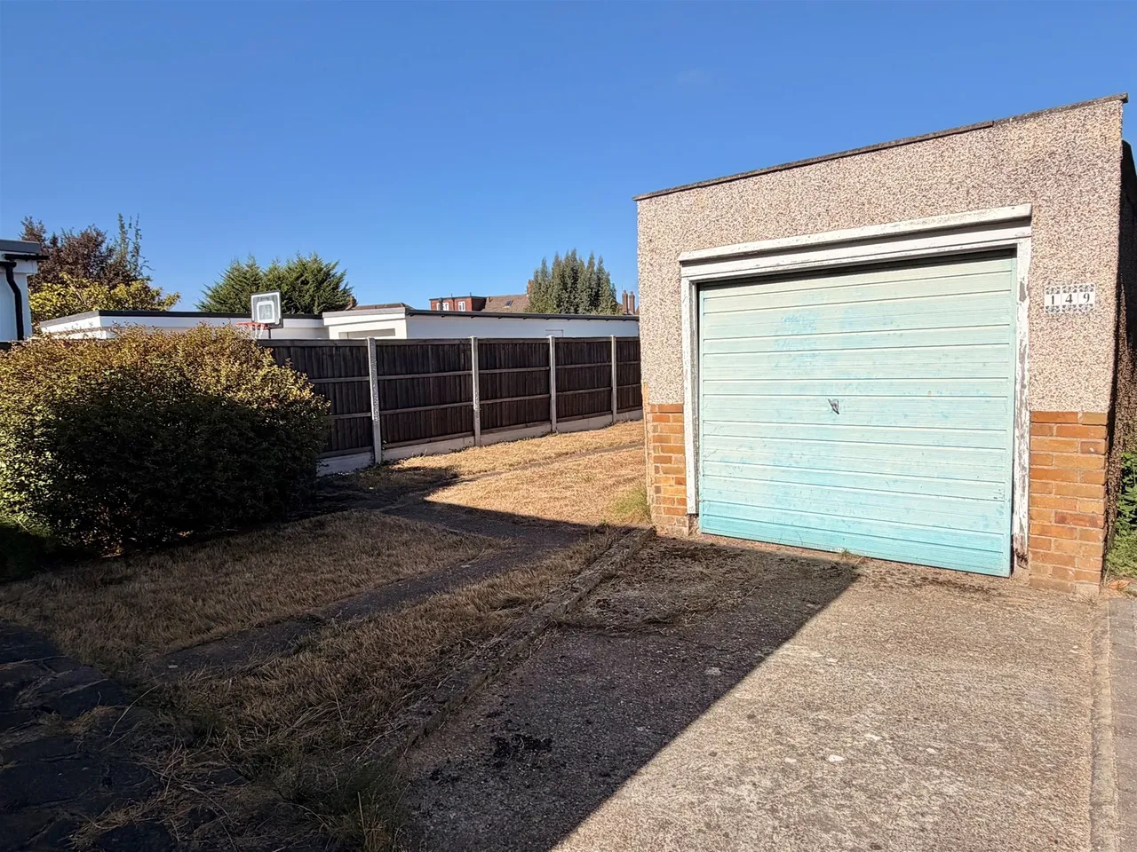 Cranham Gardens, Upminster, Essex RM14 1JW, photo 9