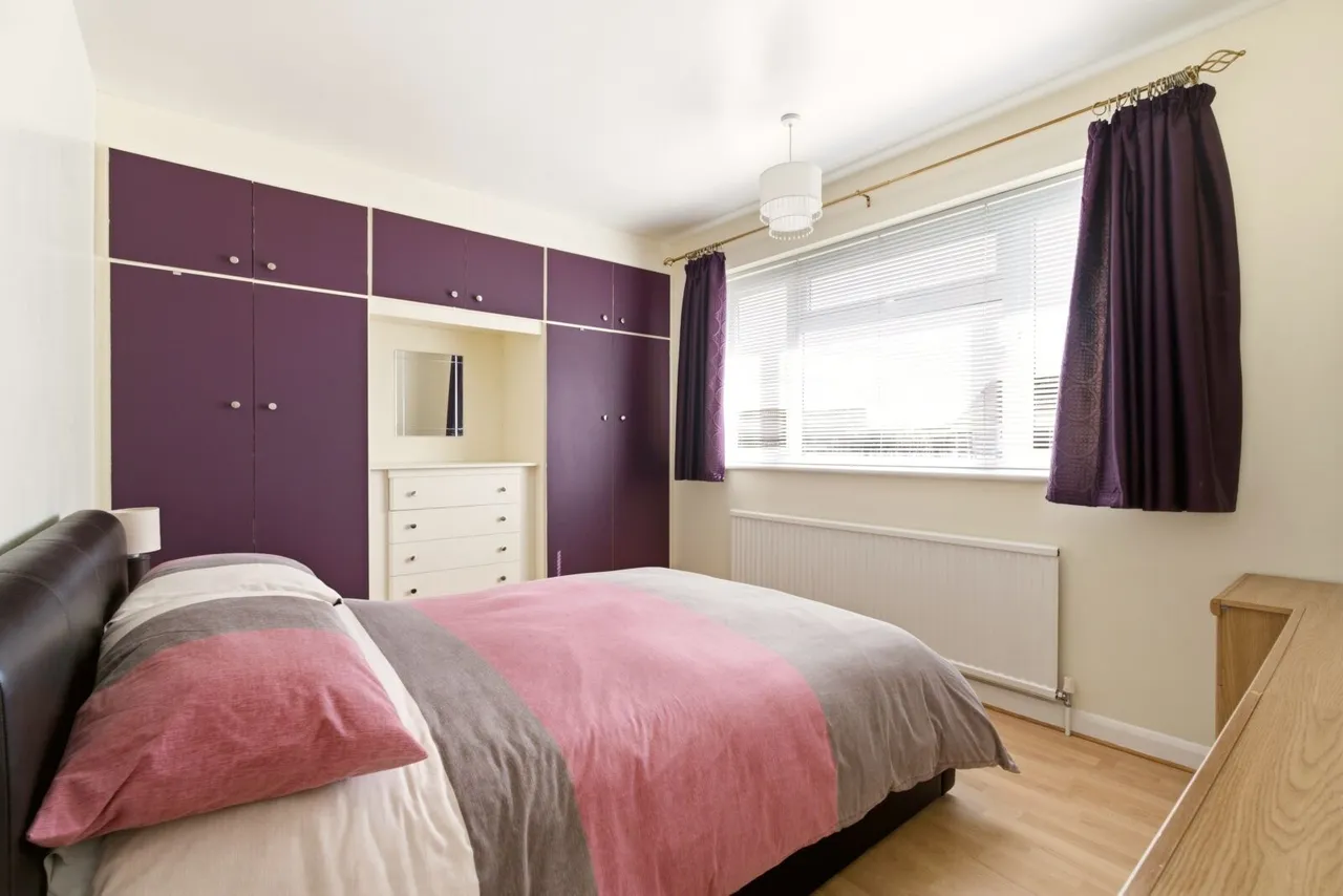 Leston Close, Dunstable, LU6, photo 11