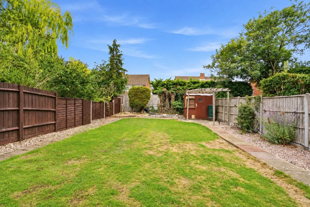 Leston Close, Dunstable, LU6, photo 18