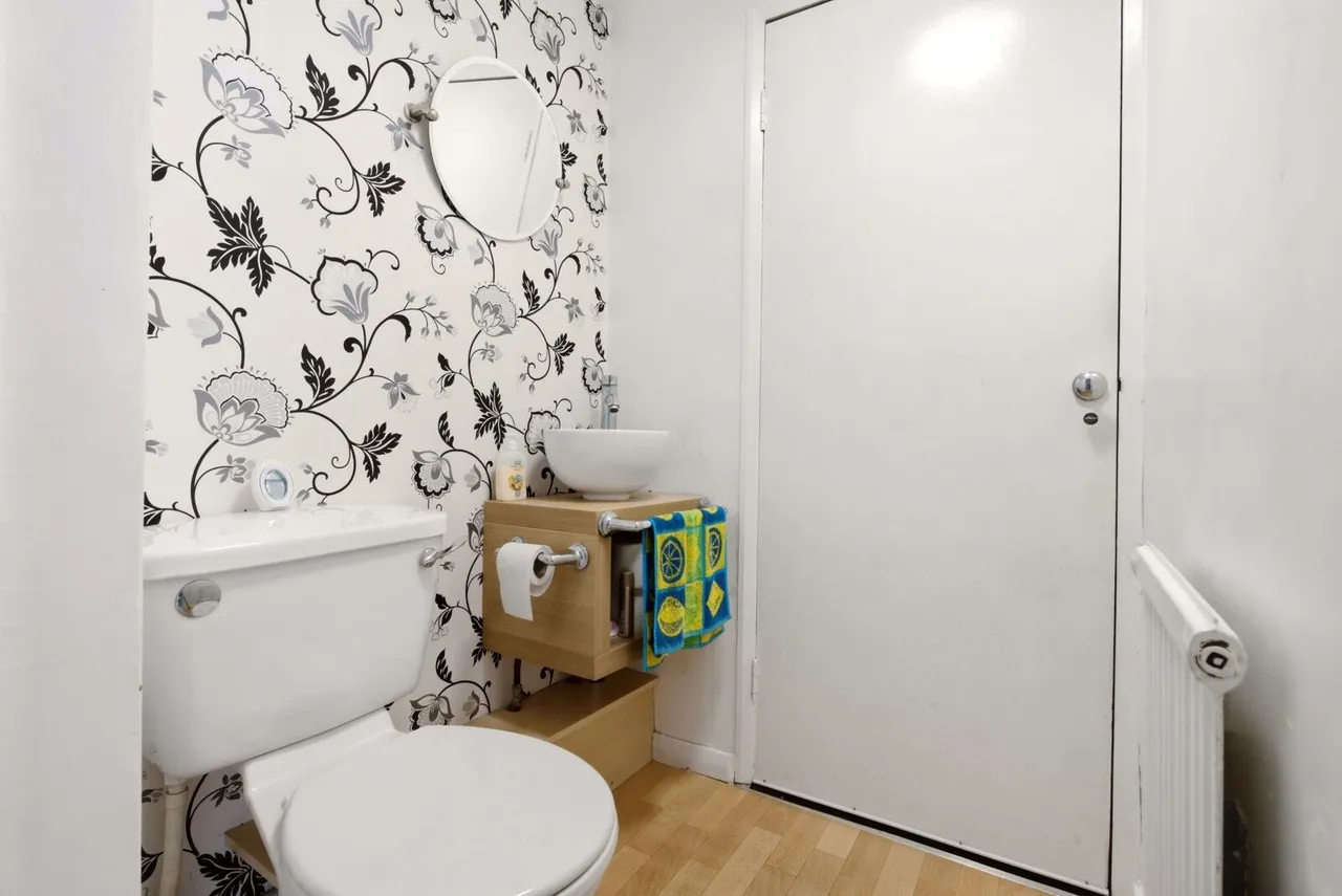 Leston Close, Dunstable, LU6, photo 9