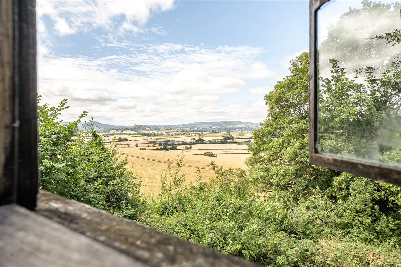 Evenjobb, Presteigne, Powys, LD8 2SF, photo 3