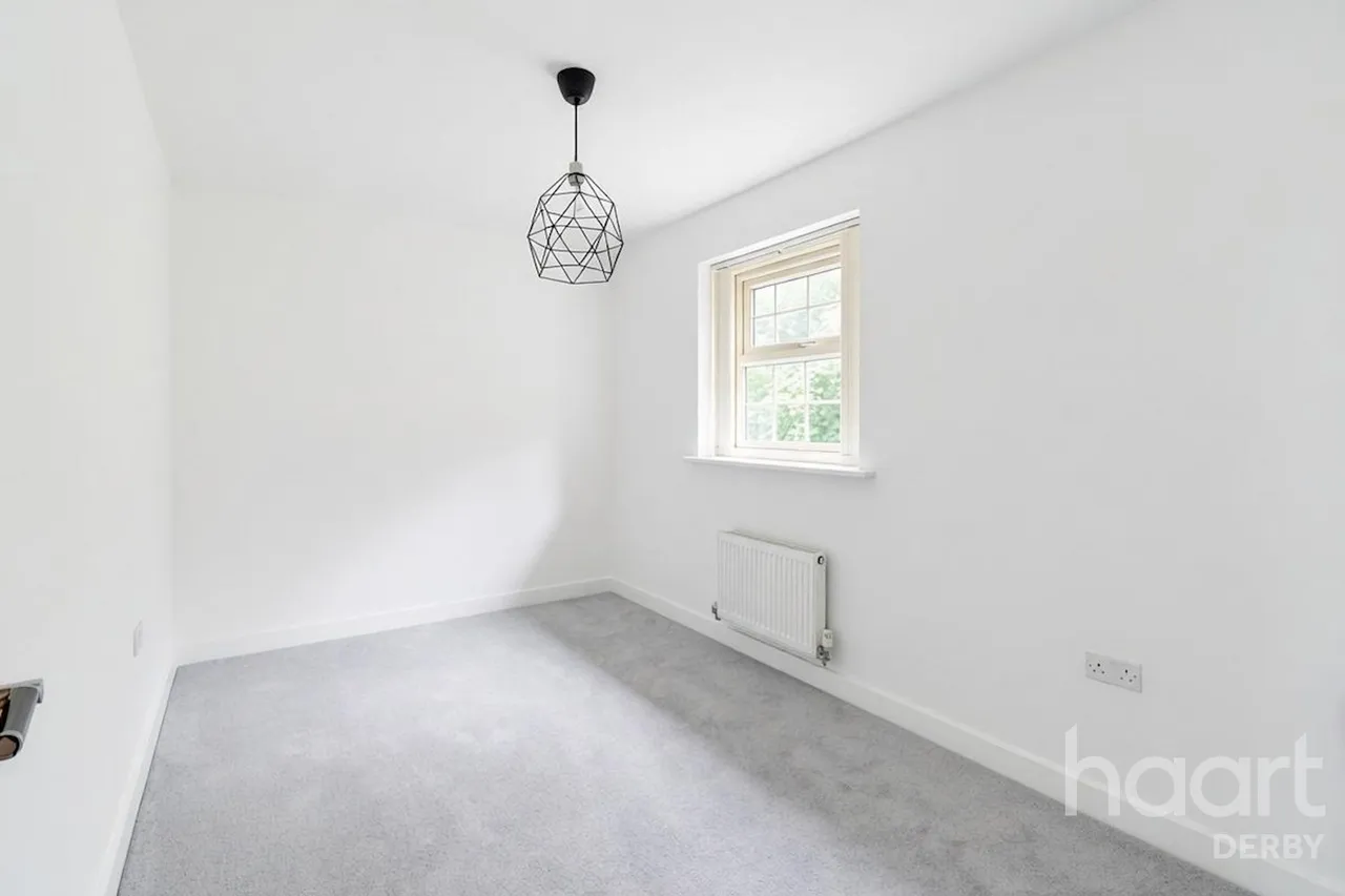 Bramblehedge Drive, Sinfin, DE24, photo 12